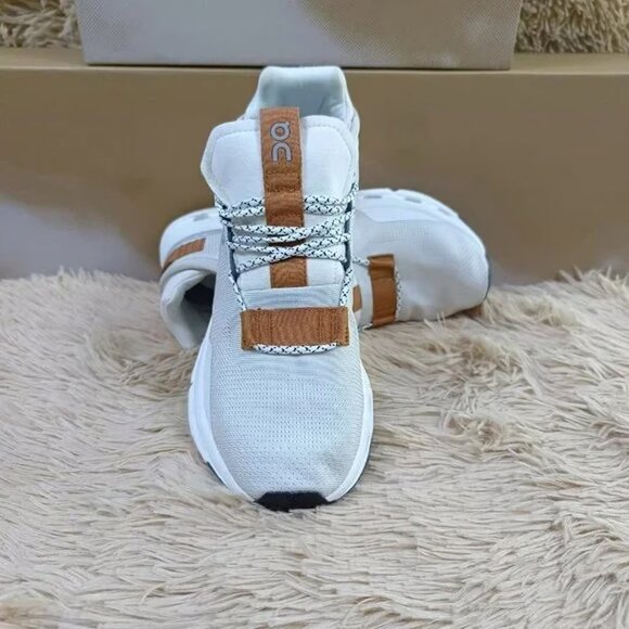 On Running Cloudnova White Pearl Brown - Picture 4 of 5